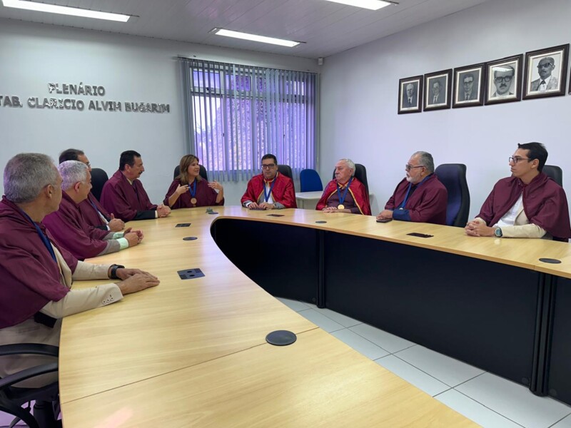 alacicon-realiza-primeira-reuniao-da-nova-gestao-no-plenario-do-crcal