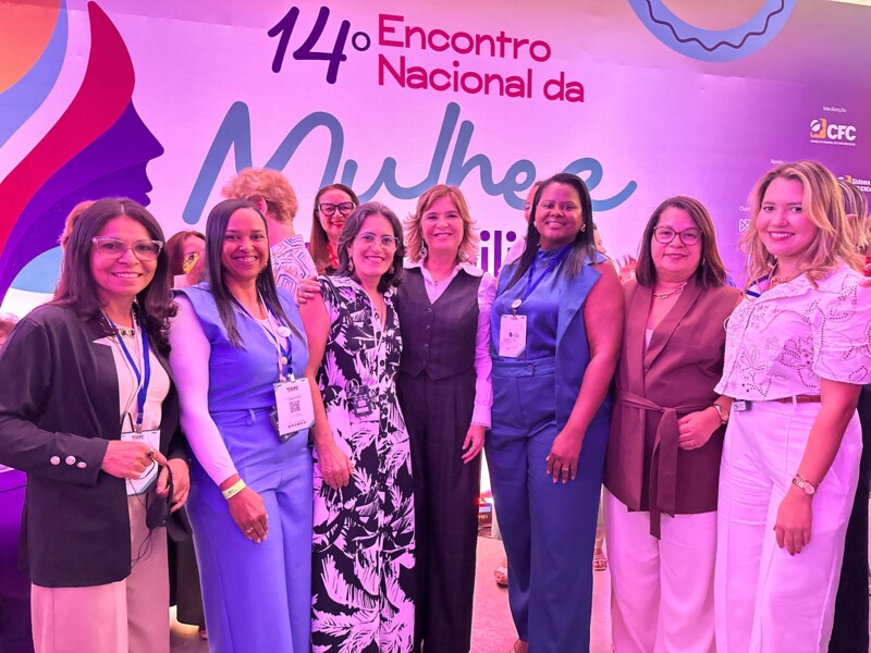 mulheres-contadoras-alagoanas-assinam-capitulo-no-livro-lancado-no-14-encontro-nacional-da-mulher-contabilista